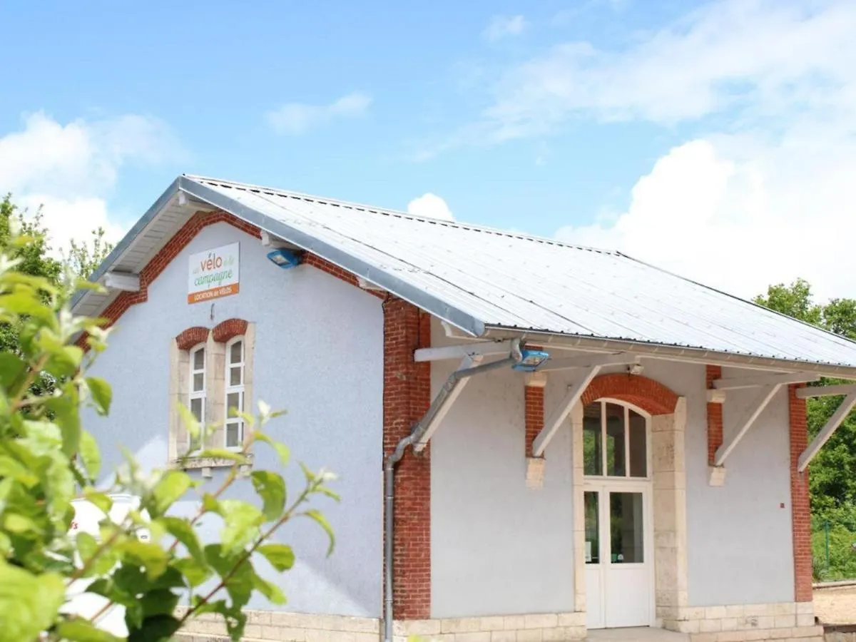 Holiday home Grand Gite Familial Avec Piscine Chauffee, Proche Foret Des Colettes Et Activites De Plein Air - Fr-1-489-477 France