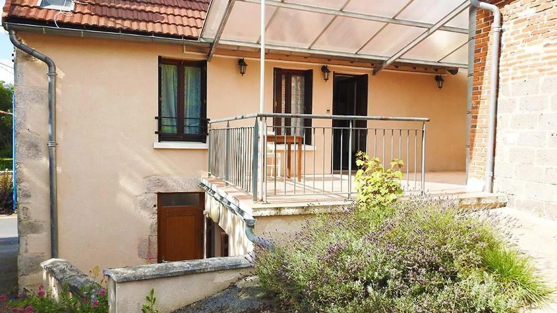 Grand Gite Familial Avec Piscine Chauffee, Proche Foret Des Colettes Et Activites De Plein Air - Fr-1-489-477 France
