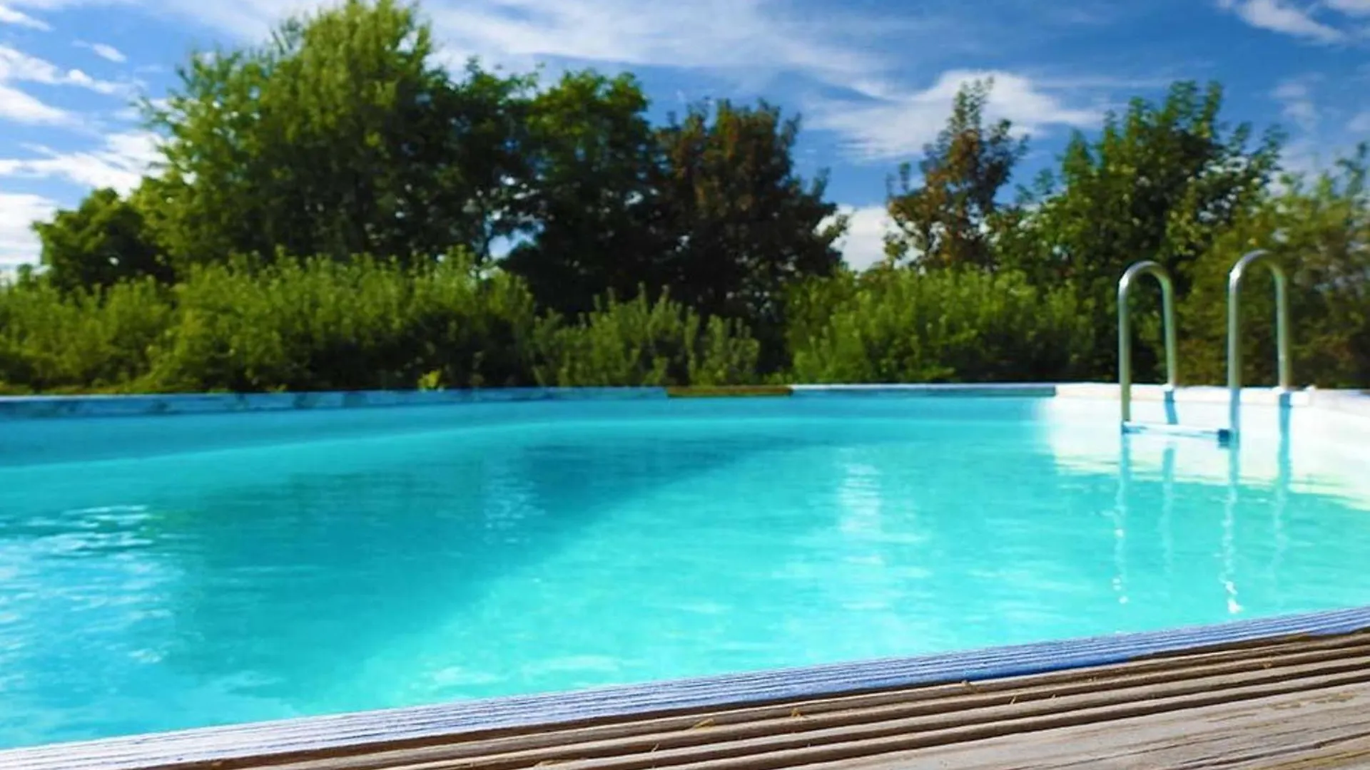 Grand Gite Familial Avec Piscine Chauffee, Proche Foret Des Colettes Et Activites De Plein Air - Fr-1-489-477